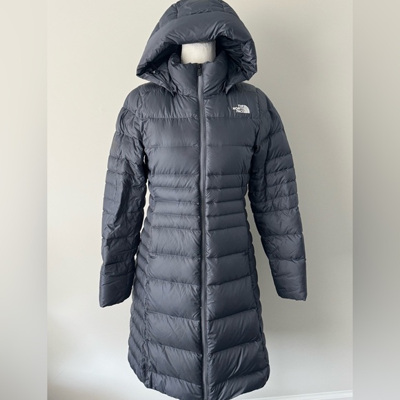 The North Face Jackets & Blazers - The North Face Women's Metropolis Parka 550 Gray Size Small